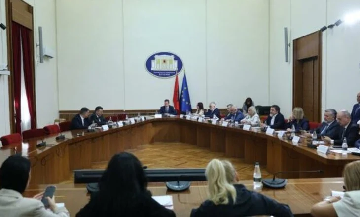 Debate PS-PD në Konferencën e Kryetarëve