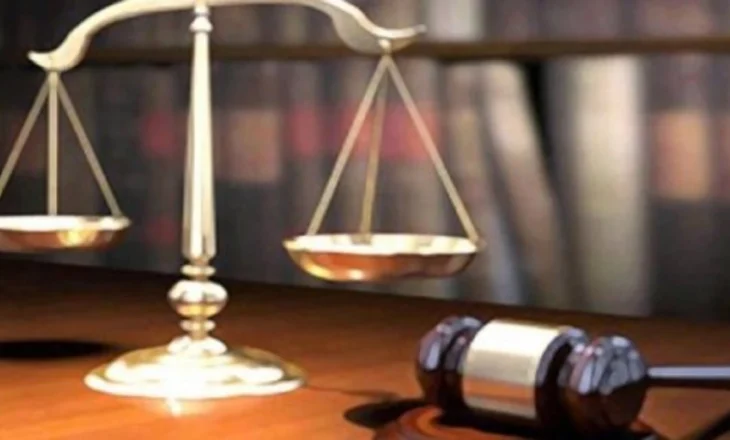 Denoncimi i Ramës për gjyqtarin që ktheu në punë zyrtarin e shkarkuar për ndërtim pa leje dhe mashtrim, reagon Shoqata Kombëtare e Gjyqtarëve
