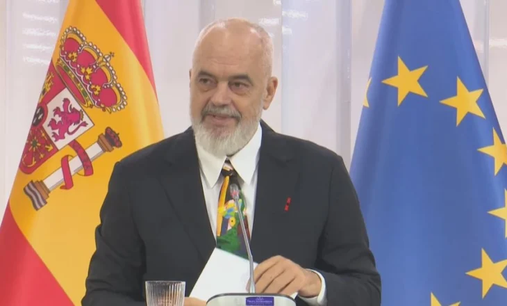 “Diella nuk është lodër”, Rama: Me të po projektojmë të ardhmen
