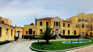 Dita e Kushtetutës së SHBA, ambasada amerikane në Tiranë organizon diskutim midis gazetarëve: Ju jeni sytë…