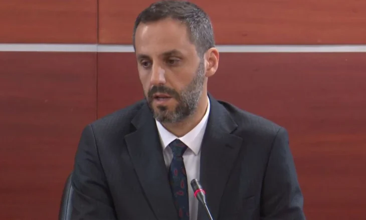 “Do shmangim mbivendosjen në legjislacion përmes AI”, Besfort Lamallari flet për herë të parë si ministër Drejtësie: Përmirësimi i infrastrukturës së burgjeve prioritet