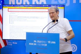 Dosja “McGonigal”, Berisha sërish akuza: Ish-agjenti i FBI përcolli informacionet tek shërbimet sekrete kineze…