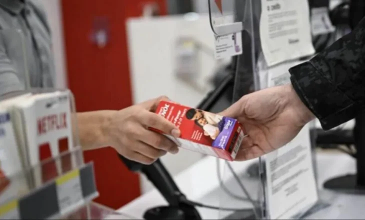 Dyshohej se përdorimi i Tylenol gjatë shtatzënisë shkakton autizëm, “Kenvue” mohon akuzat