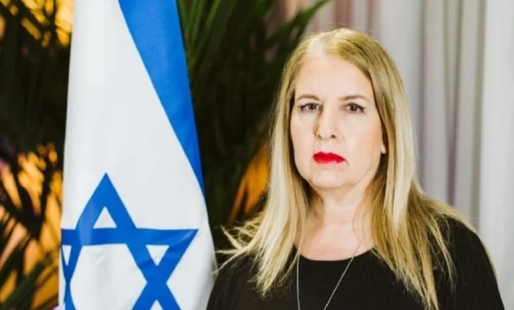E BUJSHME/ Ambasadorja izraelite: Protestat pro-Palestinës nuk kanë qenë kurrë për Gazën, antisemitizëm modern i maskuar si aktivizëm për të drejtat e njeriut