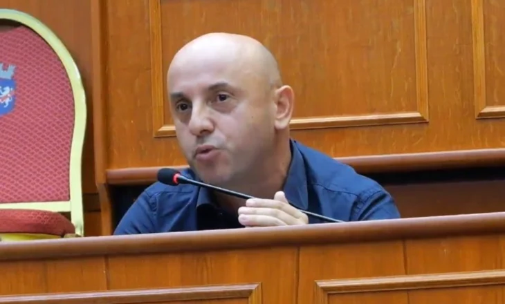 “E kuptoj buzëqeshjen dhe lumturinë tuaj”/ Kreu i këshilltarëve të PS-opozitës: Në atë karrige do të ulet prapë një kryetar socialist me 160 mijë vota