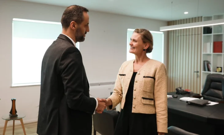 E Ngarkuara me Punë e SHBA Nancy VanHorn takon ministrin e Drejtësisë: Çmontimi i krimit të organizuar, përparësi e Administratës Trump