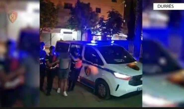 E rëndë/ Bie në prangat e policisë 33-vjeçari, mbajti me forcë në banesë një 15-vjeçare, i gjenden dhe arsenal armësh