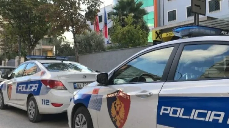E rëndë/ Morën peng 56-vjeçarin në Kamëz, shpallen në kërkim 2 persona
