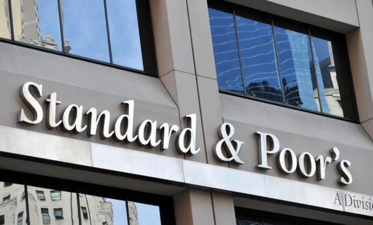 “Ekonomia shqiptare, e qëndrueshme”, Standard & Poor’s rikonfirmon vlerësimin në “BB” për Shqipërinë