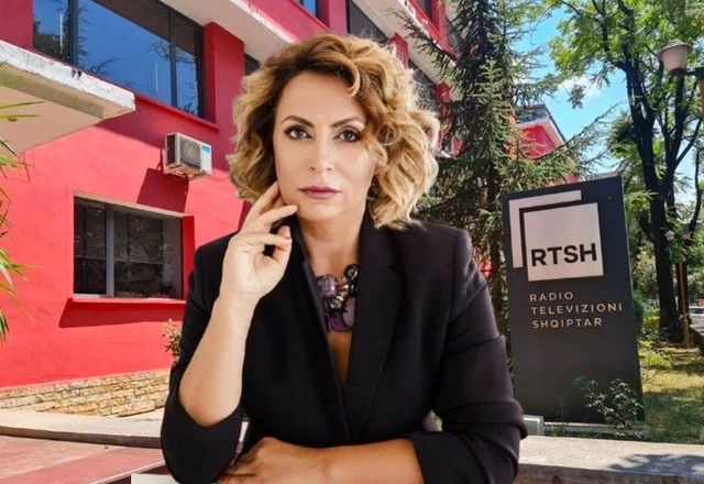 Eni Vasili kërkon të spastrojë RTSH nga influencat e së shkuarës për të ngritur bandën e saj brenda institucionit…