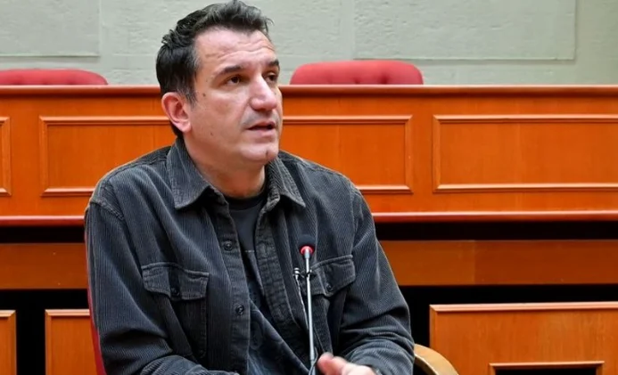 Erion Veliaj letër Këshillit Bashkiak: Dua të jem në mbledhje kur të shqyrtoni shkarkimin tim!