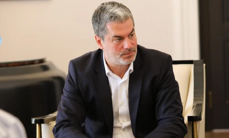 Ermal Dredha kumton dorëheqjen: iku apo u hoq?