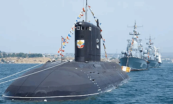 Është e mbushur me armë bërthamore, nëndetësja ruse rrezikon të shpërthejë në Detin Mesdhe
