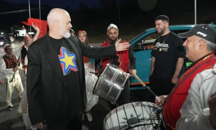 Ethet e qeverisë “Rama 4″/ Pas një fushate të suksesshme, Noizy i shpreh dëshirën kryeministrit: Do ta bëja me shumë qejf ministrin e Kulturës