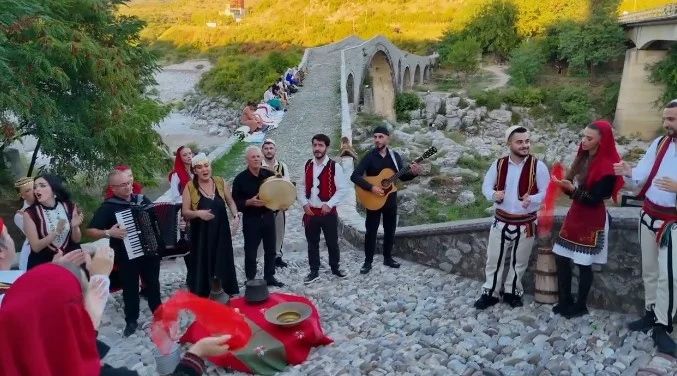 ‘Festa Ura e Mesit’, Beci: Tradita, muzika dhe bukuritë natyrore bashkohen në Postribë