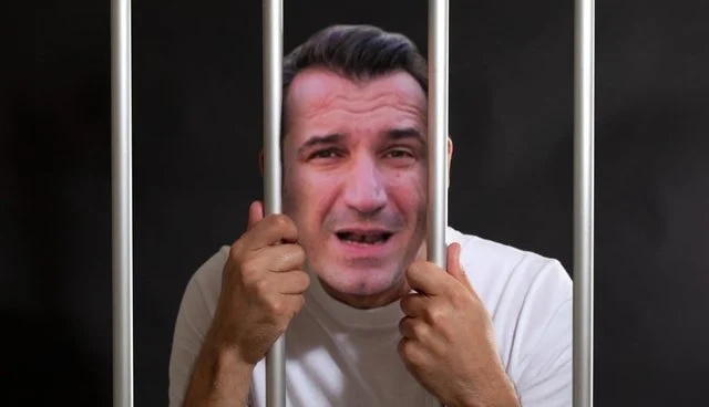 Firmosën pro shkarkimit, ironia e ish-deputetit socialist: Super ekipi i Veliajt paska qenë tjetër gjë…