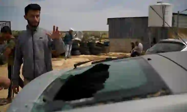 Fitues i çmimit Oscar/ Ushtarët izraelitë bastisin shtëpinë e regjisorit palestinez, lënë dhe të plagosur