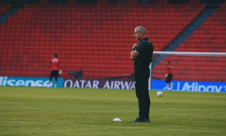 Formacioni i mundshëm: Sylvinho do të hedhë në fushë 11 më të mirët