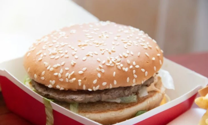 Formula super sekrete/ Ish-kuzhinieri i McDonald’s zbulon recetën për salcën e hamburgerit të tyre më të famshëm