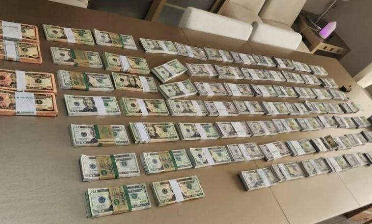 FOTO/ Arrestohet ‘bankomati’ i mafies shqiptare, i gjendet një ‘thes’ me para të falsifikuara