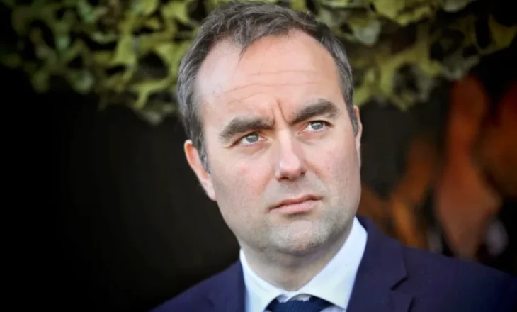 Franca në krizë politike, kryeministri i ri premton “ndarje të thellë” me të kaluarën