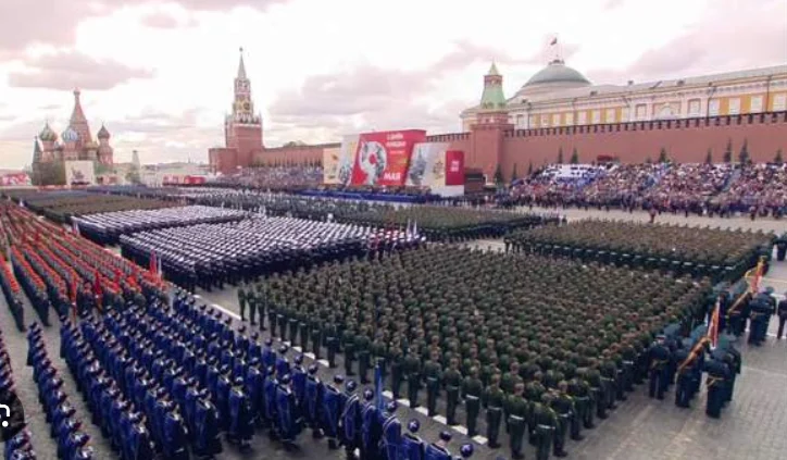 Gjenerali britanik Sir Richard Shirreff: Rusia mund ta sulmojë dhe trondisë Europën në 100 orë!