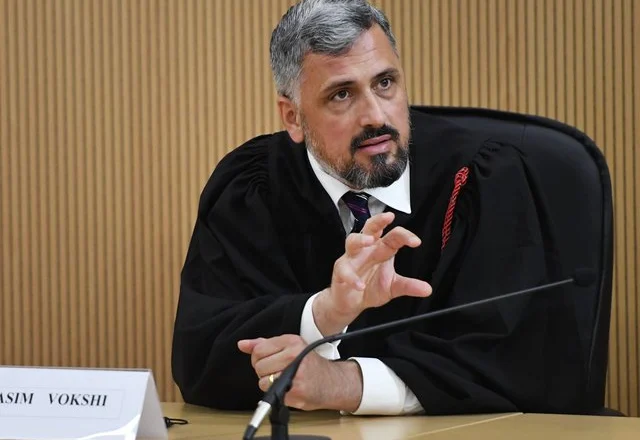 Gjykata e Lartë zgjedh Asim Vokshin si anëtar të Gjykatës Kushtetuese