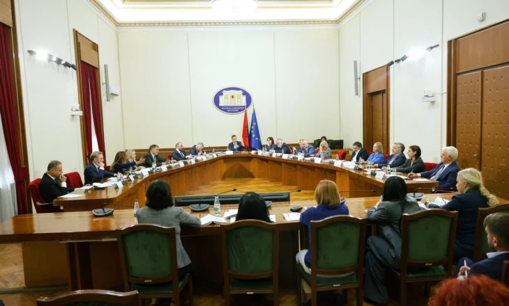 Grupi Parlamentar i PD-së kërkon mocion me debat për prioritetet e qeverisë: Mazhoranca po i shmanget diskutimit