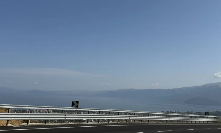 Hapet Qukës-Qafë Plloçë/ Merr fund pritja 16-vjeçare, shkurtohet distanca Tiranë-Korçë