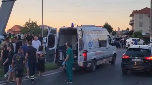 Humbin jetën babë e bir në aksidentin tragjik nga përplasja e makinës në rrugën Shkodër-Koplik