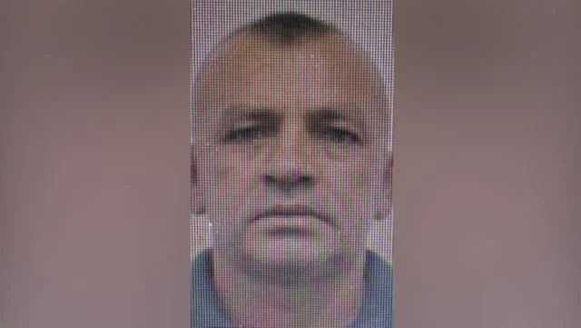 I kërkuar për vrasjen e biznesmenit italian, Kamber Sulçaj rezulton aksioner në gurore në Vlorë