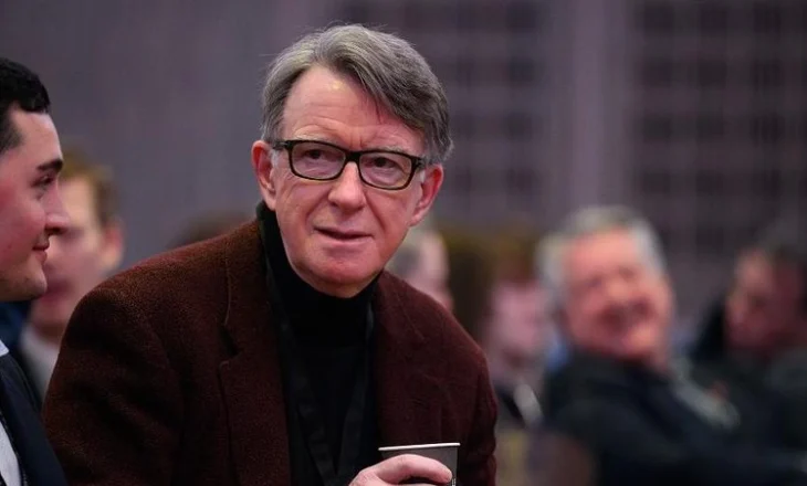 “Ia vlente rreziku”, polemikat për ambasadorin e shkarkuar britanik në SHBA mbi lidhjet e tij me Epstein-in