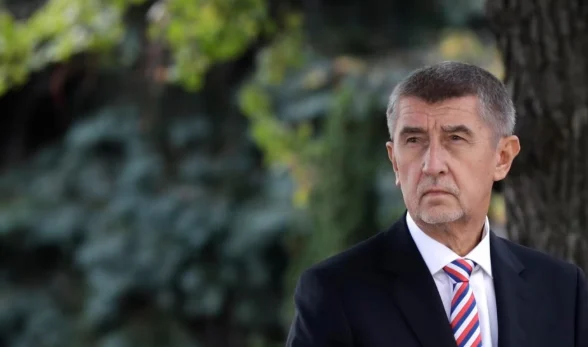 Ish-kryeministri çek sulmohet gjatë një tubimi elektoral