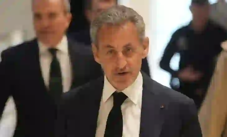Ish-presidenti francez Sarkozy shpallet fajtor për konspiracion në rastin e fushatës zgjedhore në Libi