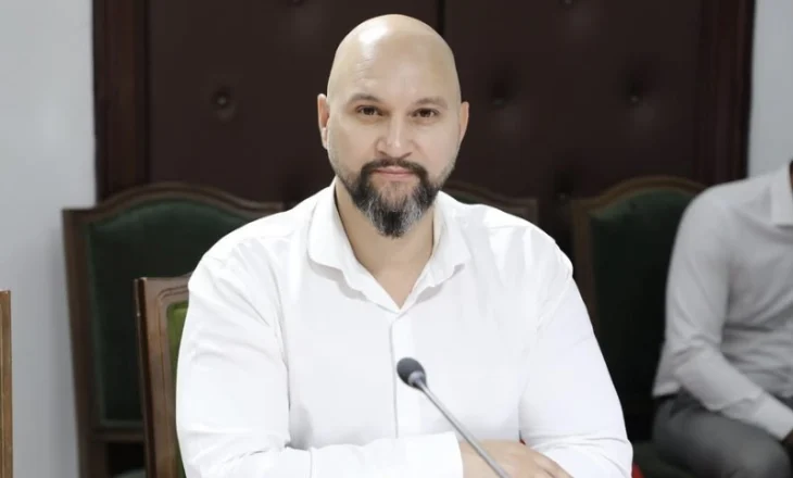 Jep dorëheqjen drejtori i QSUT, ja kush mund ta zëvendësojë