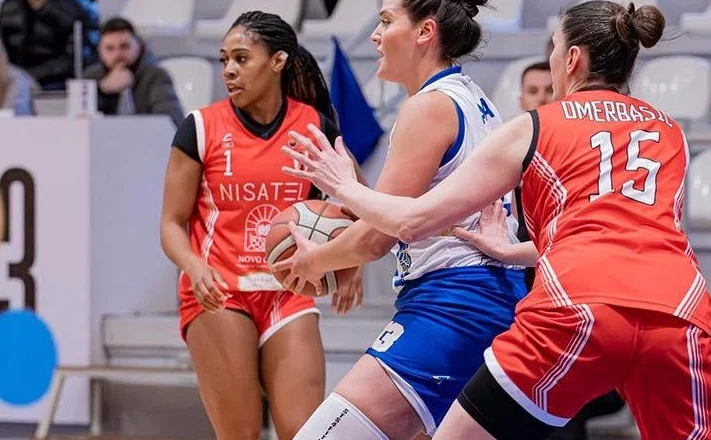 Kampionati i femrave katandiset me vetëm 5 skuadra, meshkujt bashkohen sërish në një grup të vetëm