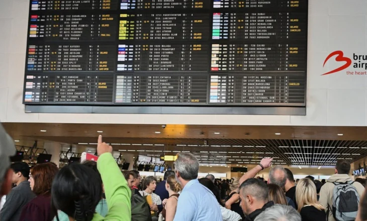 Kaos në qiellin e Europës! Sulmi kibernetik paralizoi aeroportet evropiane, gjysma e fluturimeve anulohen