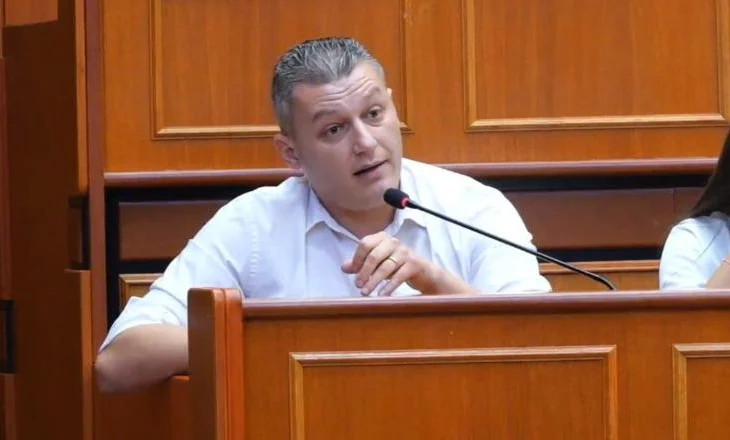 Këshilli Bashkiak i Tiranës, befason anëtari i PS: Ne jemi delet e qytetarëve