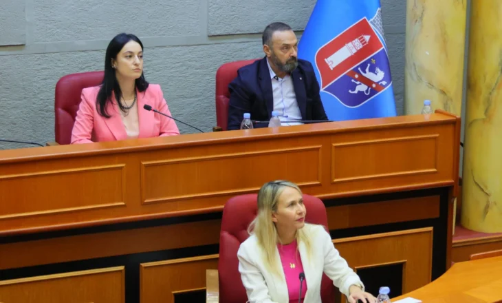 Këshilli Bashkiak, Ristani: 78 familje të tjera në Tiranë përfitojnë kredi të buta