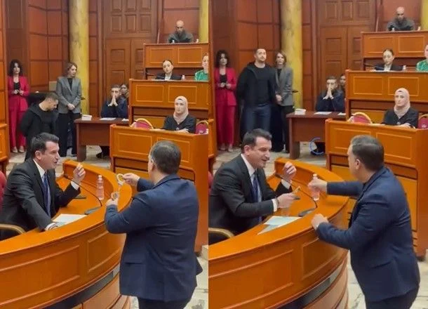“Këshilli Bashkiak të zhvillojë mbledhjen në Sharrë”/ Shkarkimi i Veliajt, reagon Blushi: Llogaridhënia duhet të nisë..