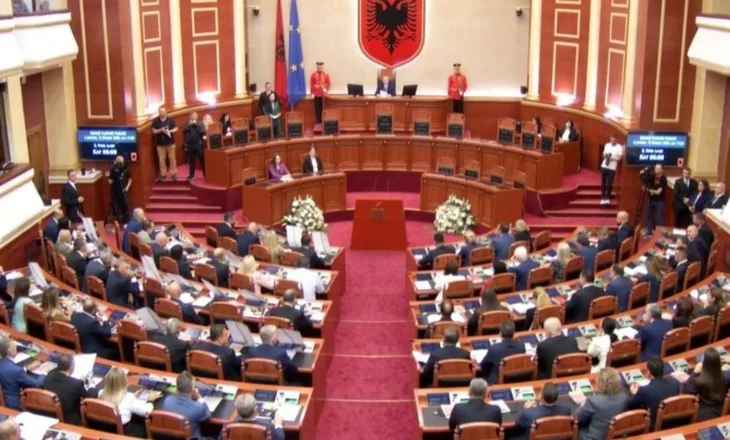 Komisionet e reja/ Peleshi thërret Konferencën e Kryetarëve, opozita në rezistencë drejt Kushtetuteses