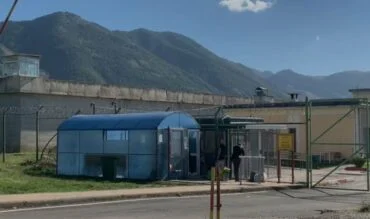 Kontroll në burgun e Drenovës/ Zbulohet kanabis dhe një telefon, dyshohet se i përket…