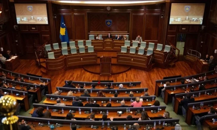 Kosovë/ Kryesia e Kuvendit mblidhet për të diskutuar funksionimin e institucionit