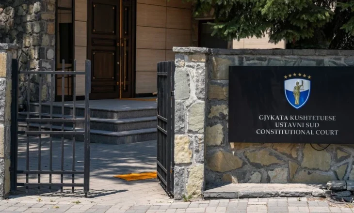 Kriza politike në Kosovë/ Kushtetuesja bllokon Kuvendin për formimin e qeverisë së re deri më 30 shtator