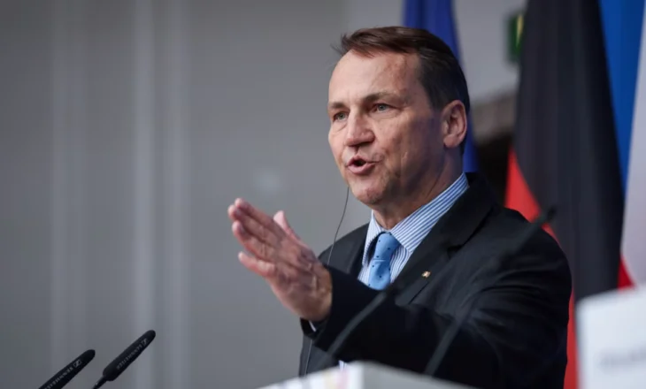 Kryediplomati polak në Kiev për bisedime të sigurisë