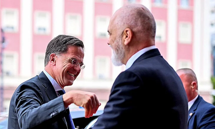 Kryeministri Edi Rama u takua këtë të mërkurë në Bruksel me Sekretarin e Përgjithshëm të NATO-s, Mark Rutte