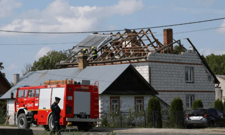 Kthesa e papritur, shtëpia në Lublin u shkatërrua nga raketa polake F-16 dhe jo copëza të dronit rus