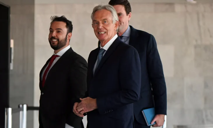 Kthimi i Tony Blair në diplomacinë e Lindjes së Mesme, rihap plagë të vjetra dhe dyshime të reja