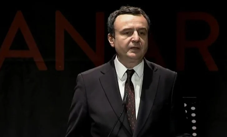Kurti reagon fuqishëm ndaj Vuçiç: Ata që sundojnë me frikë nuk kanë besim te qytetarët