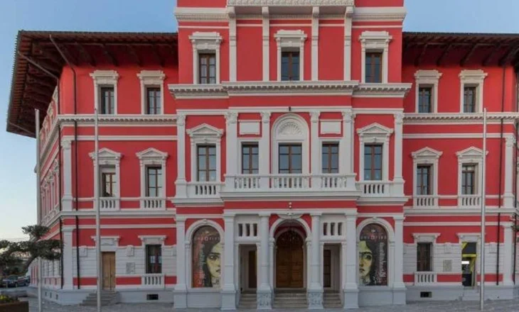 Kush do të zëvendësojë Ermal Dredhën? Ja kur mblidhet Këshilli Bashkiak i Vlorës për të caktuar drejtuesin e ri…3 kandidatët (EMRAT)